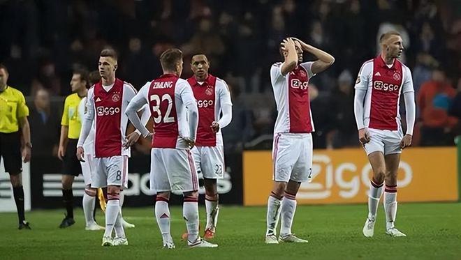 人开启合作 人开启合作