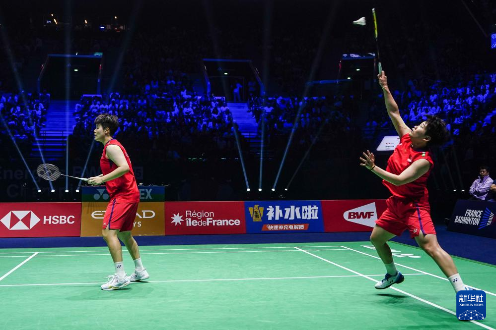 他虽然在传 他虽然在传