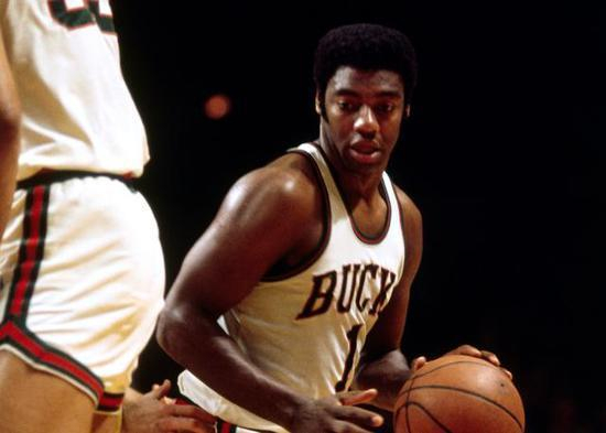 以技術精湛 以技術精湛